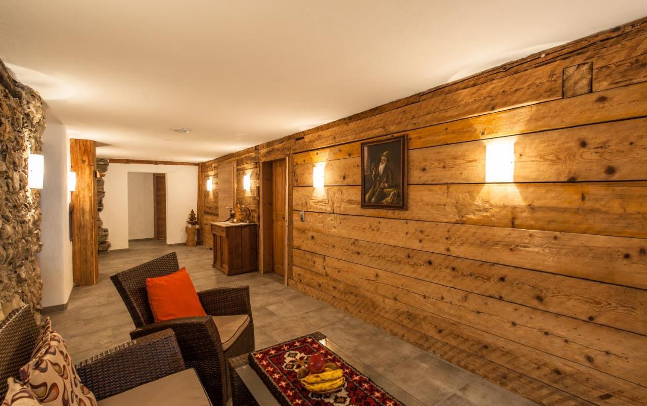 Gaestehaus Bergland Berwang Buitenkant foto