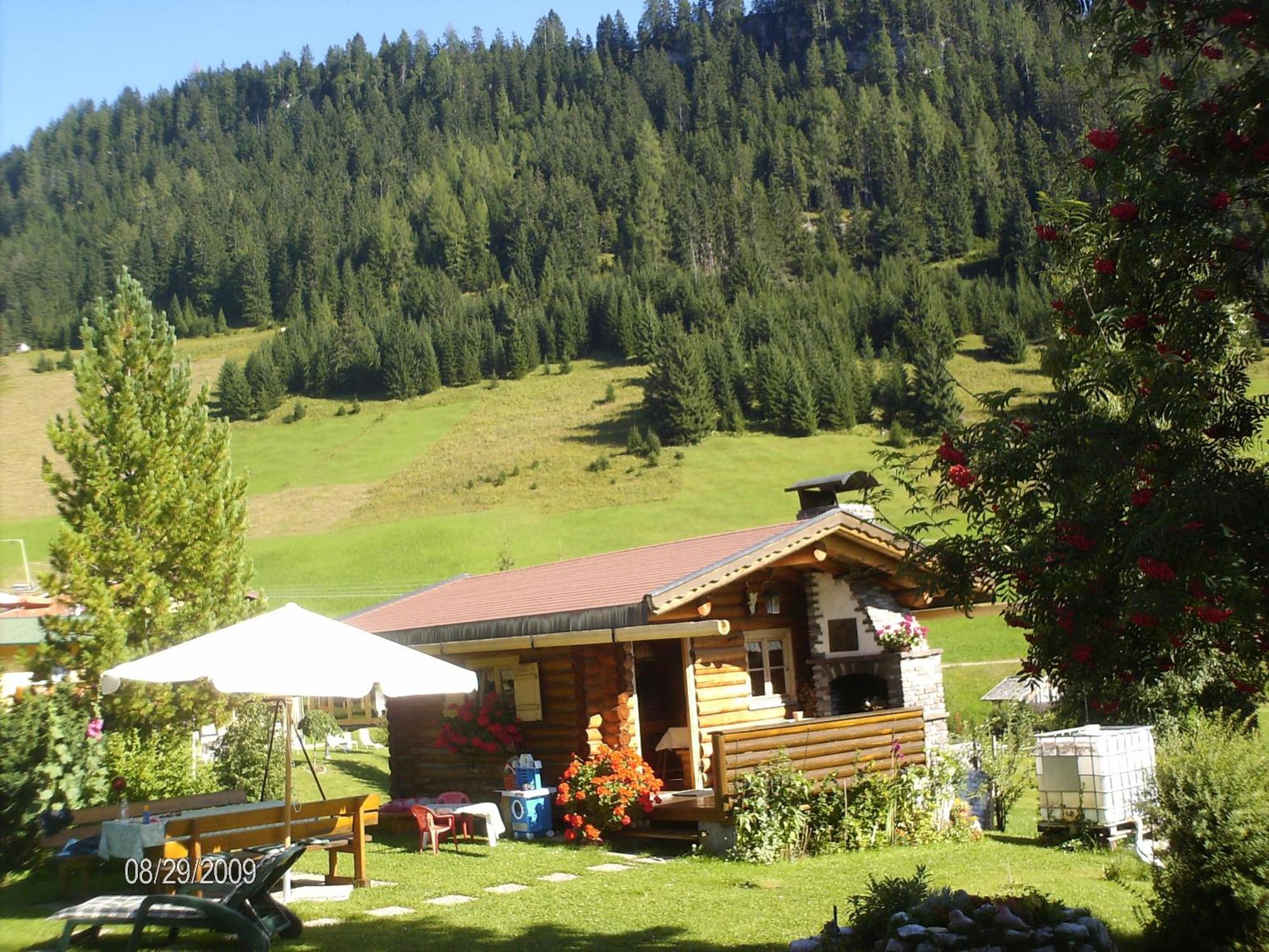 Gaestehaus Bergland Berwang Buitenkant foto