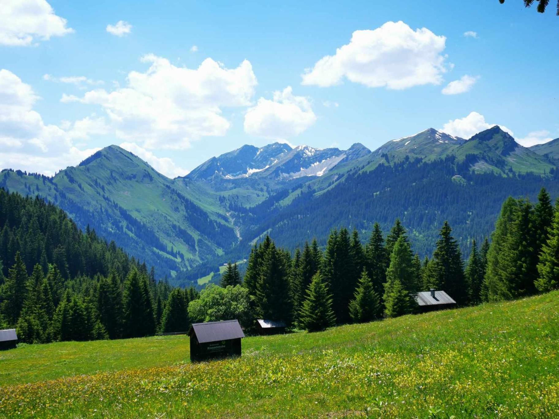 Gaestehaus Bergland Berwang Buitenkant foto