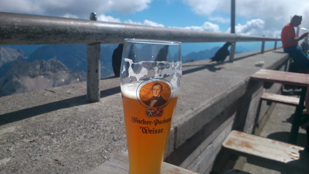 Gaestehaus Bergland Berwang Buitenkant foto