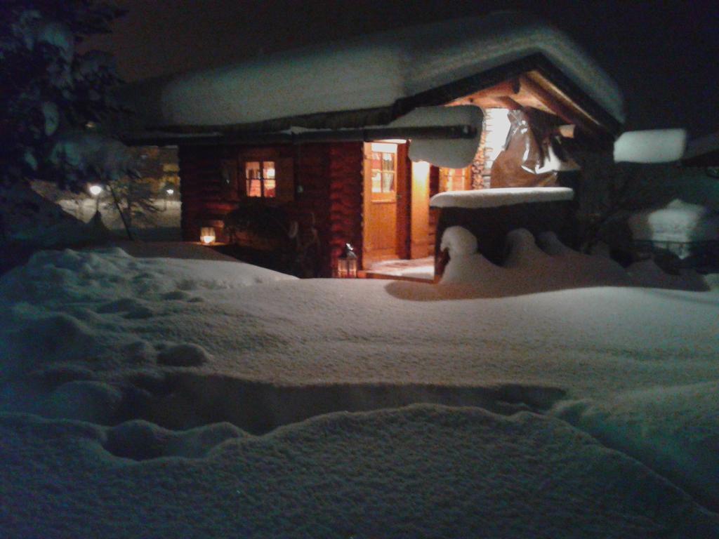 Gaestehaus Bergland Berwang Buitenkant foto